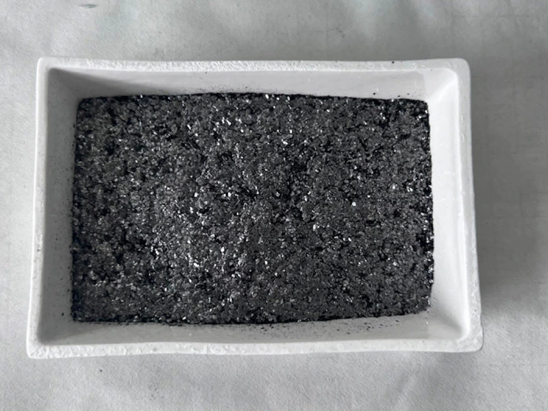 Какие факторы влияют на качество чешуйчатого графита?