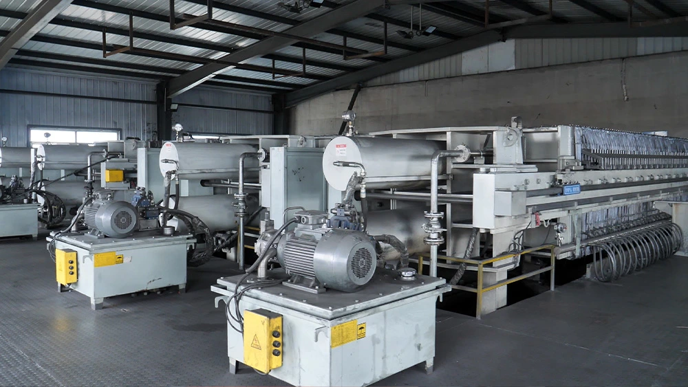 Завод в Луобее