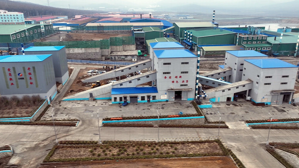 Завод в Луобее