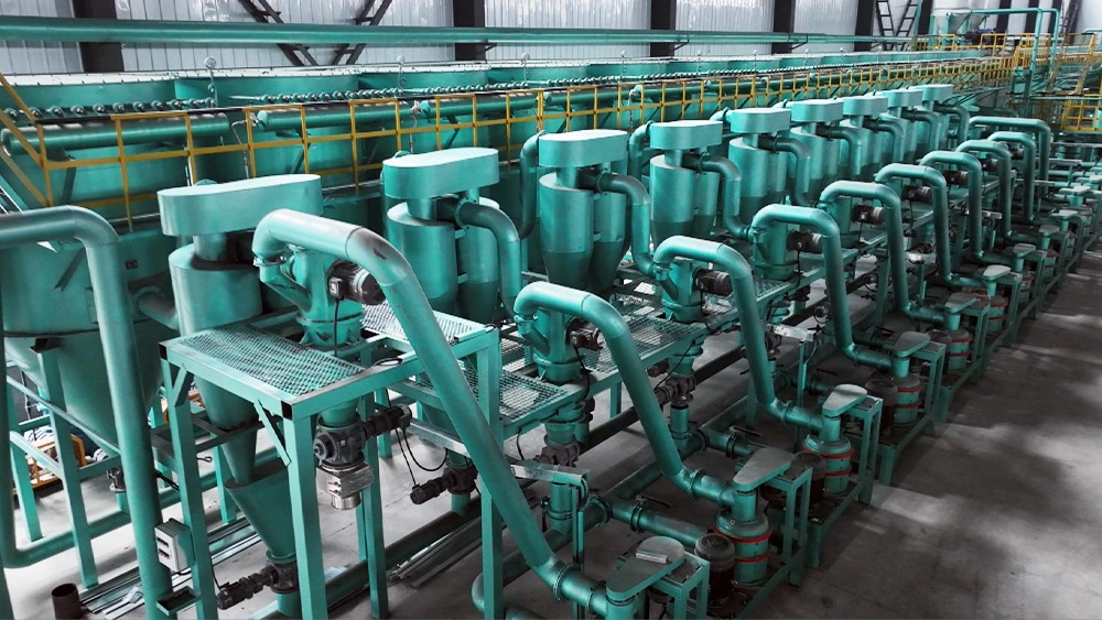 Завод в Луобее